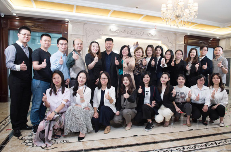 蓝菲新办公场所揭牌仪式隆重举行