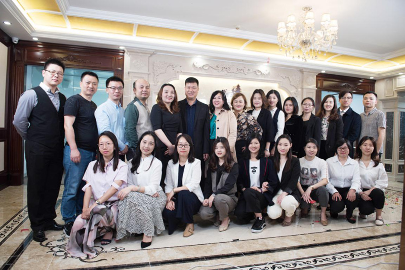 蓝菲新办公场所揭牌仪式隆重举行