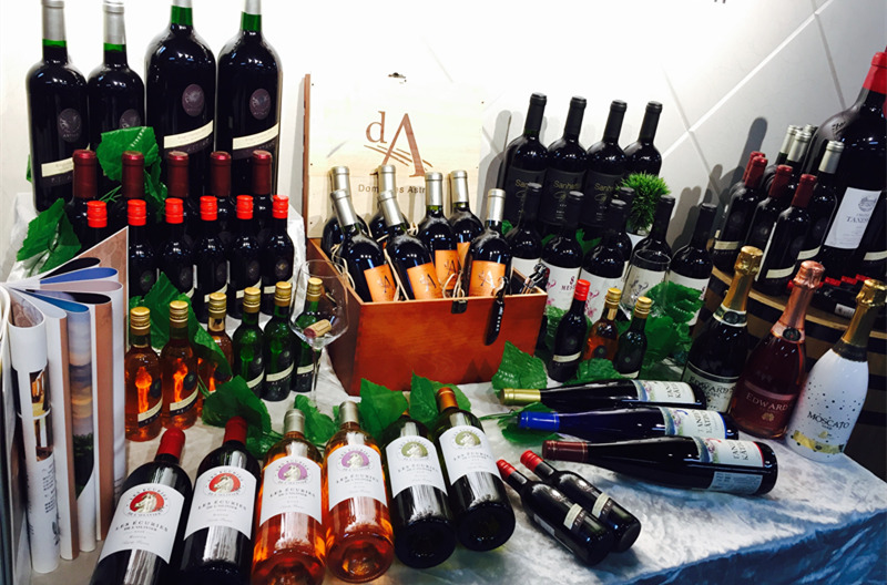 想做进口红酒代理生意怎么入手